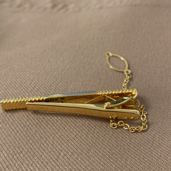 Simulated Diamond Tie Clasp - Picture 2 of 3